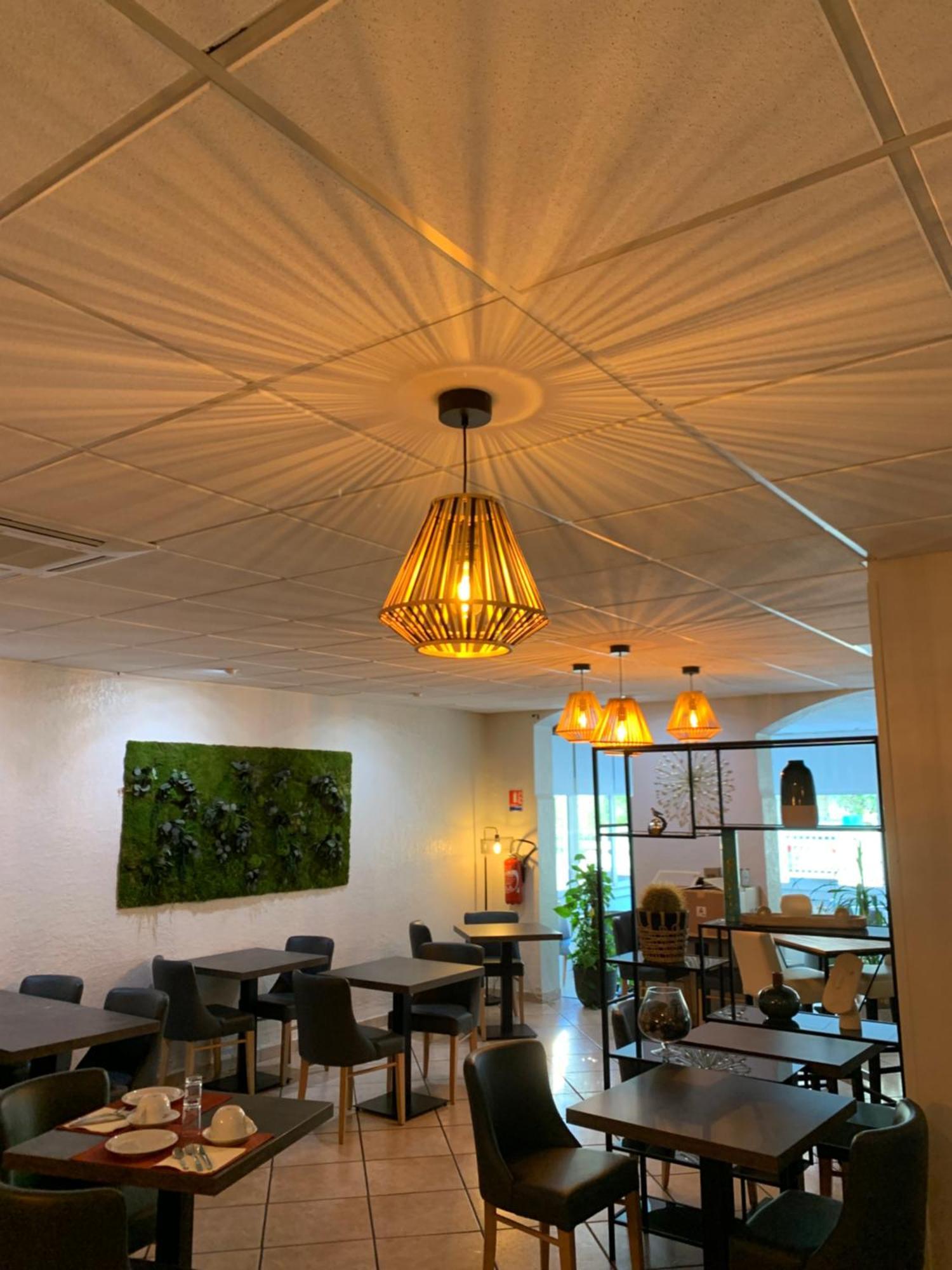 Le Regina Hotel Et Restaurant Canet-Plage Bagian luar foto